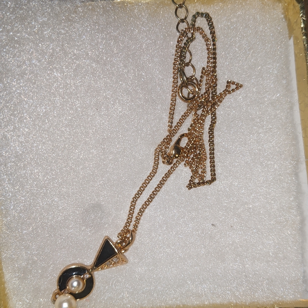 Stuff - Picture 13 of 16